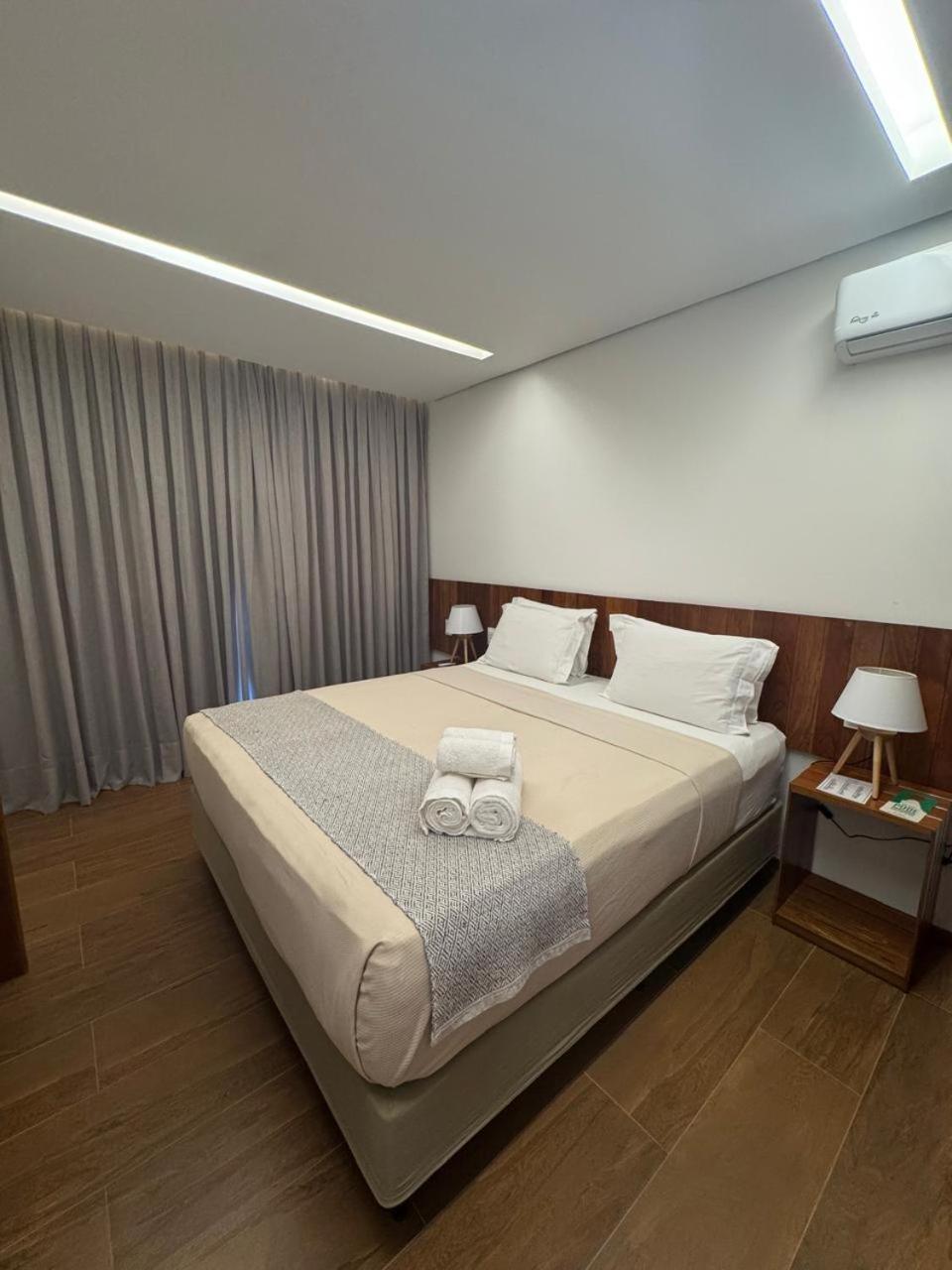 费尔南多 - 迪诺罗尼亚 马里布旅馆酒店 外观 照片